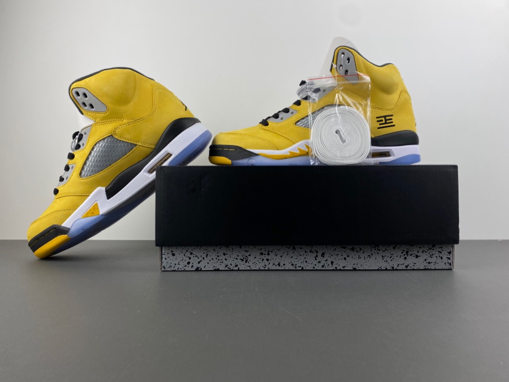 Air Jordan 5 Retro T23 Tokyo 2025 Io3372 700 10 - www.kickbulk.cc