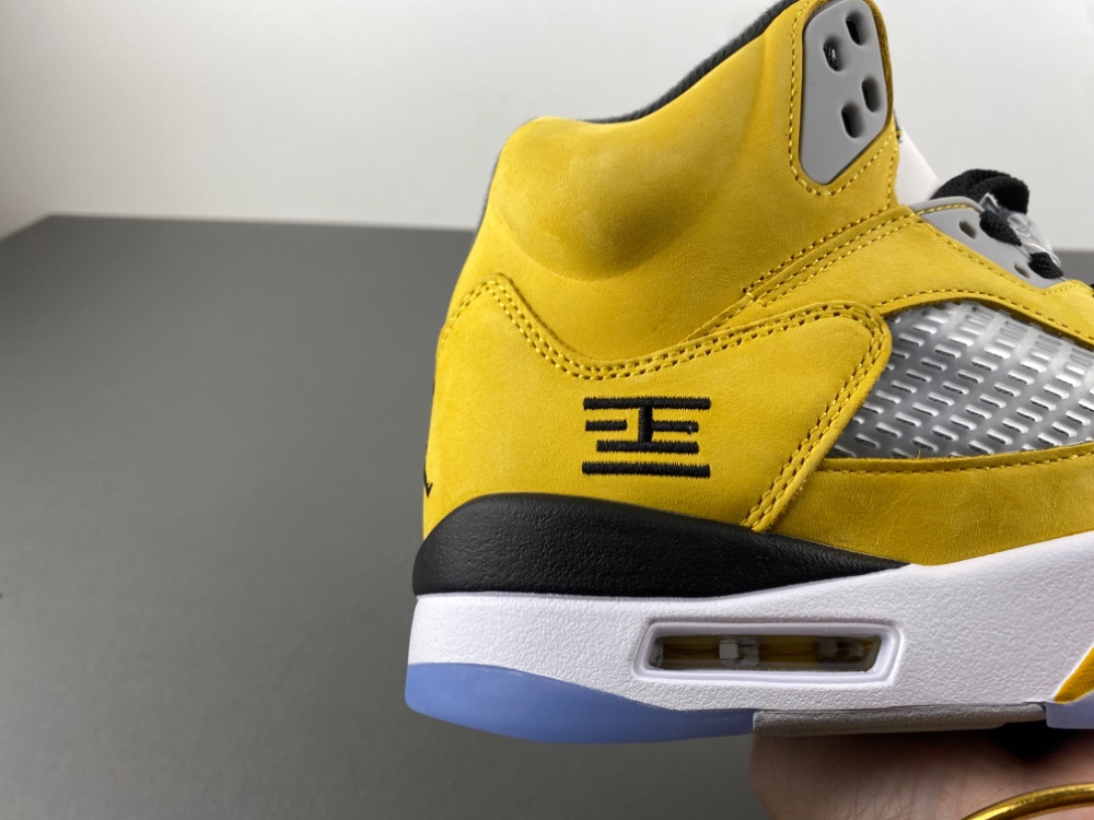 Air Jordan 5 Retro T23 Tokyo 2025 Io3372 700 15 - www.kickbulk.cc