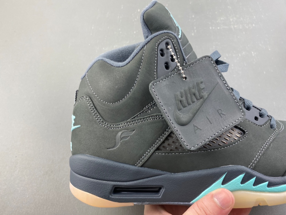Solefly Jordan 5 Retro Black Aurora Green Iu0734 001 12 - www.kickbulk.cc Solefly Jordan 5 Retro Black Aurora Green Iu0734 001 12 - www.kickbulk.cc