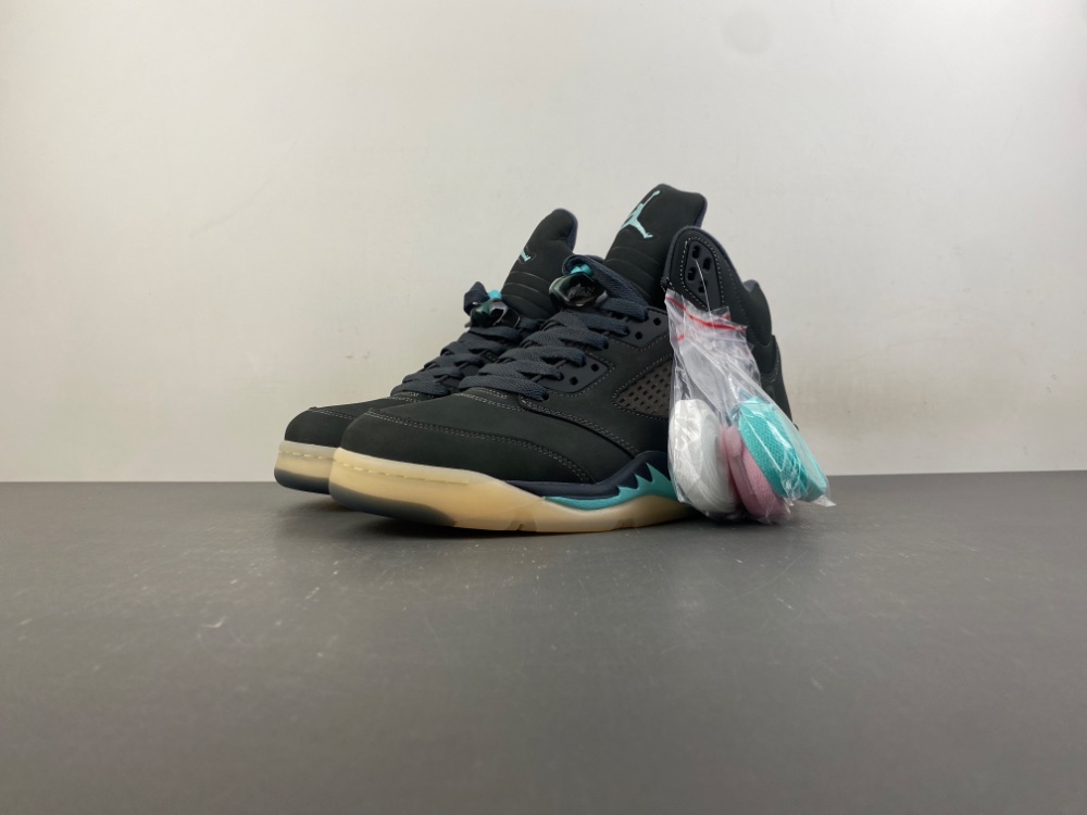 Solefly Jordan 5 Retro Black Aurora Green Iu0734 001 2 - www.kickbulk.cc Solefly Jordan 5 Retro Black Aurora Green Iu0734 001 2 - www.kickbulk.cc