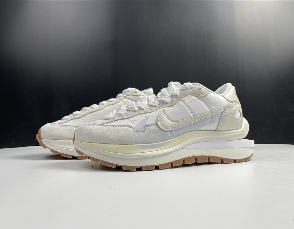 Sacai Nike Vaporwaffle Sail Dd1875 100 12 - www.kickbulk.cc