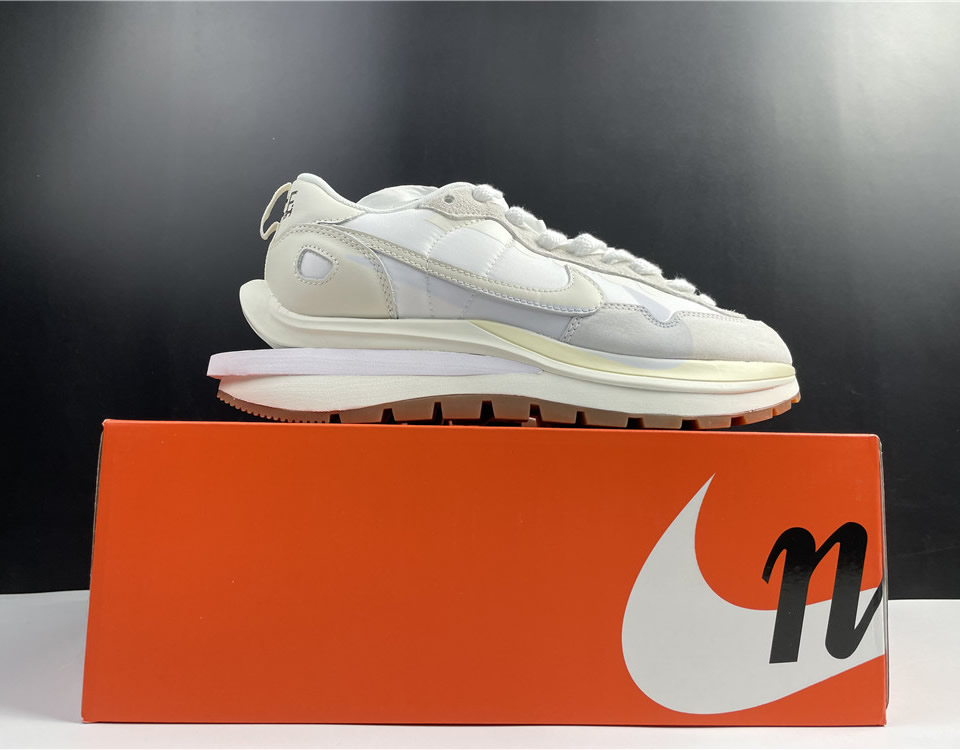 Sacai Nike Vaporwaffle Sail Dd1875 100 15 - www.kickbulk.cc