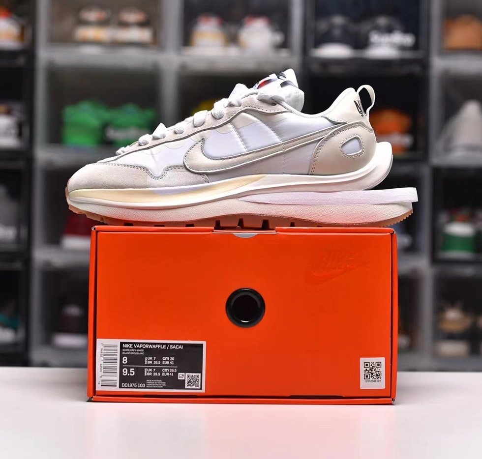 Sacai Nike Vaporwaffle Sail Dd1875 100 6 - www.kickbulk.cc