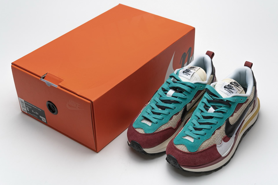 Ci9928 301 Sacai X Nike Pegasua Vaporfly Villain Red Yellow Green 6 - www.kickbulk.cc