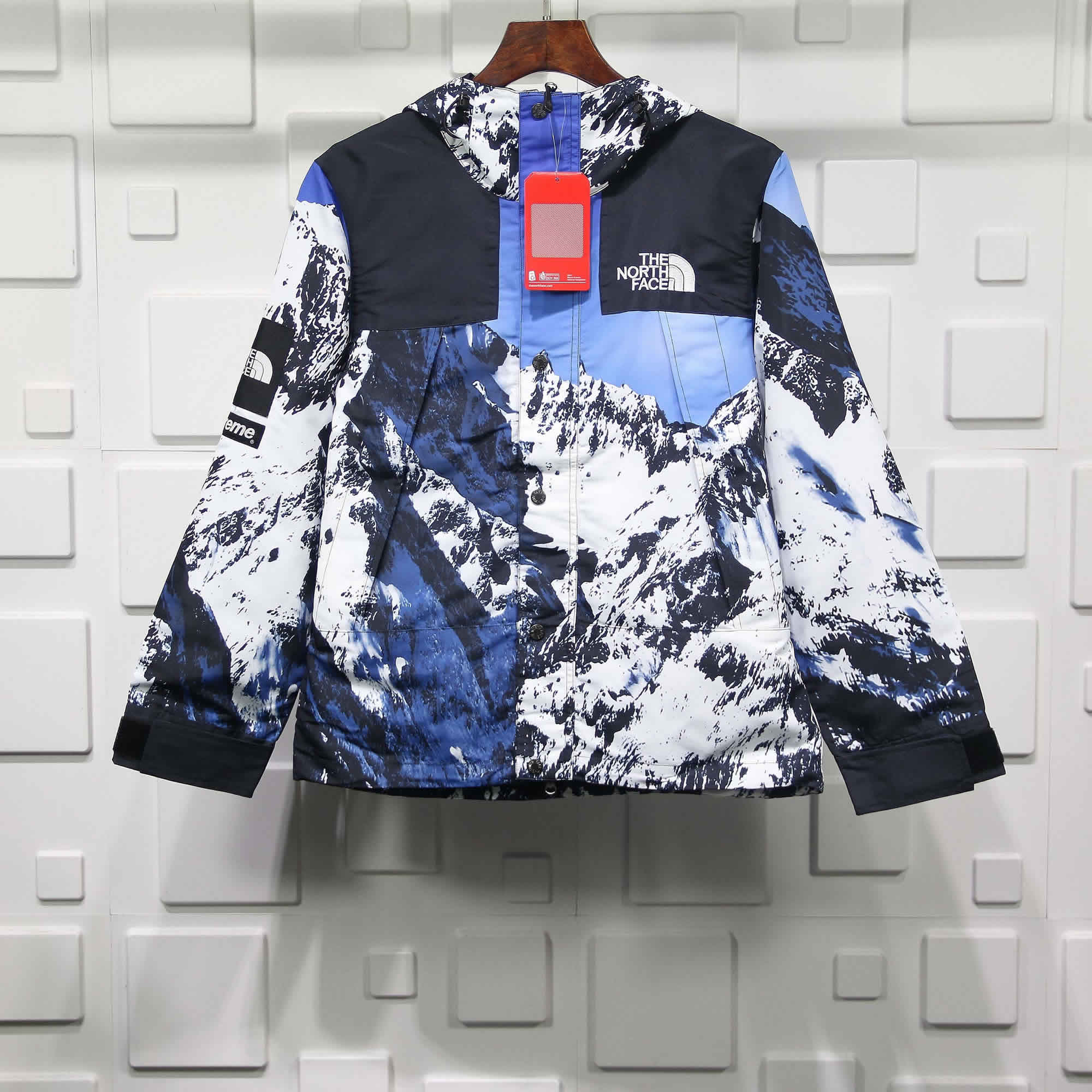 Supreme The North Face Mountain Baltoro Jacket 1 - www.kickbulk.cc