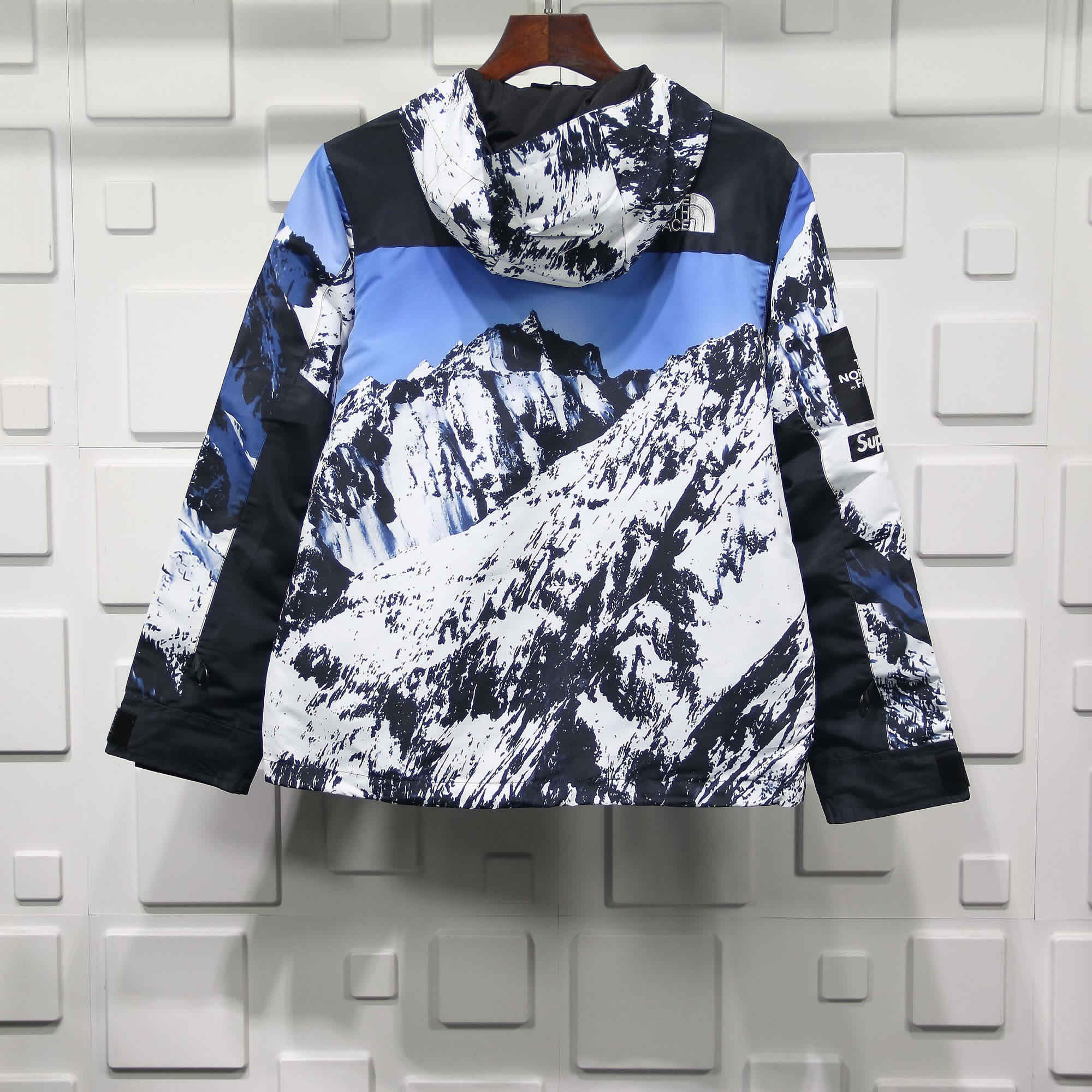 Supreme The North Face Mountain Baltoro Jacket 2 - www.kickbulk.cc