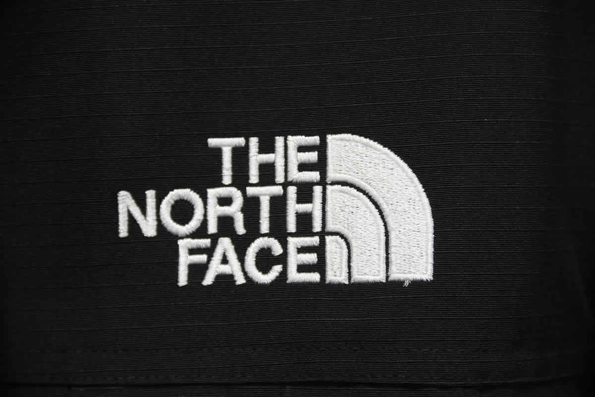 Supreme The North Face Outdoor Jacket 36 - www.kickbulk.cc