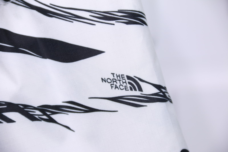 The North Face Zebra Logo Pattern Down Jacket 13 - www.kickbulk.cc