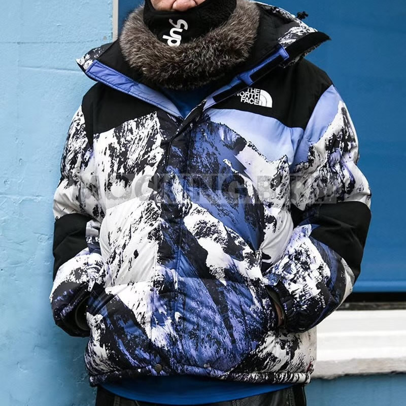 Supreme The North Face Mountain Baltoro Down Jacket 3 - www.kickbulk.cc