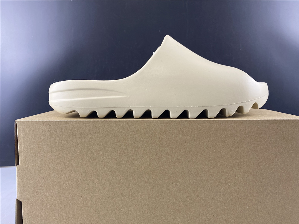 Adidas Yeezy Slide White_2 - www.kickbulk.cc