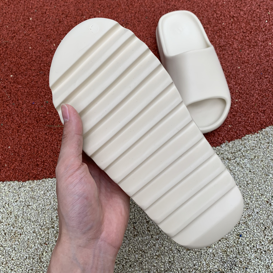 Adidas Yeezy Slide White_4 - www.kickbulk.cc