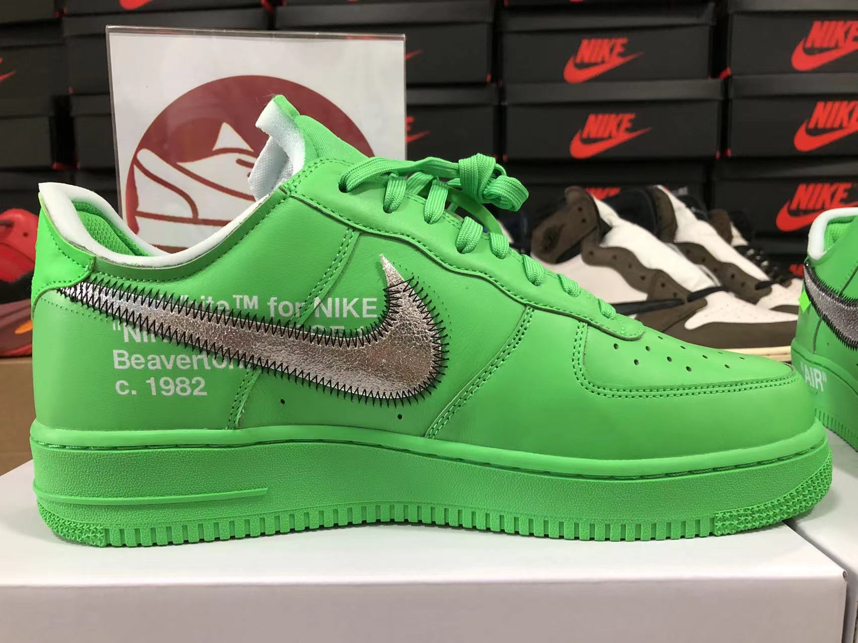 Off-White Air Force 1 Low Light Green Spark - DX1419-300