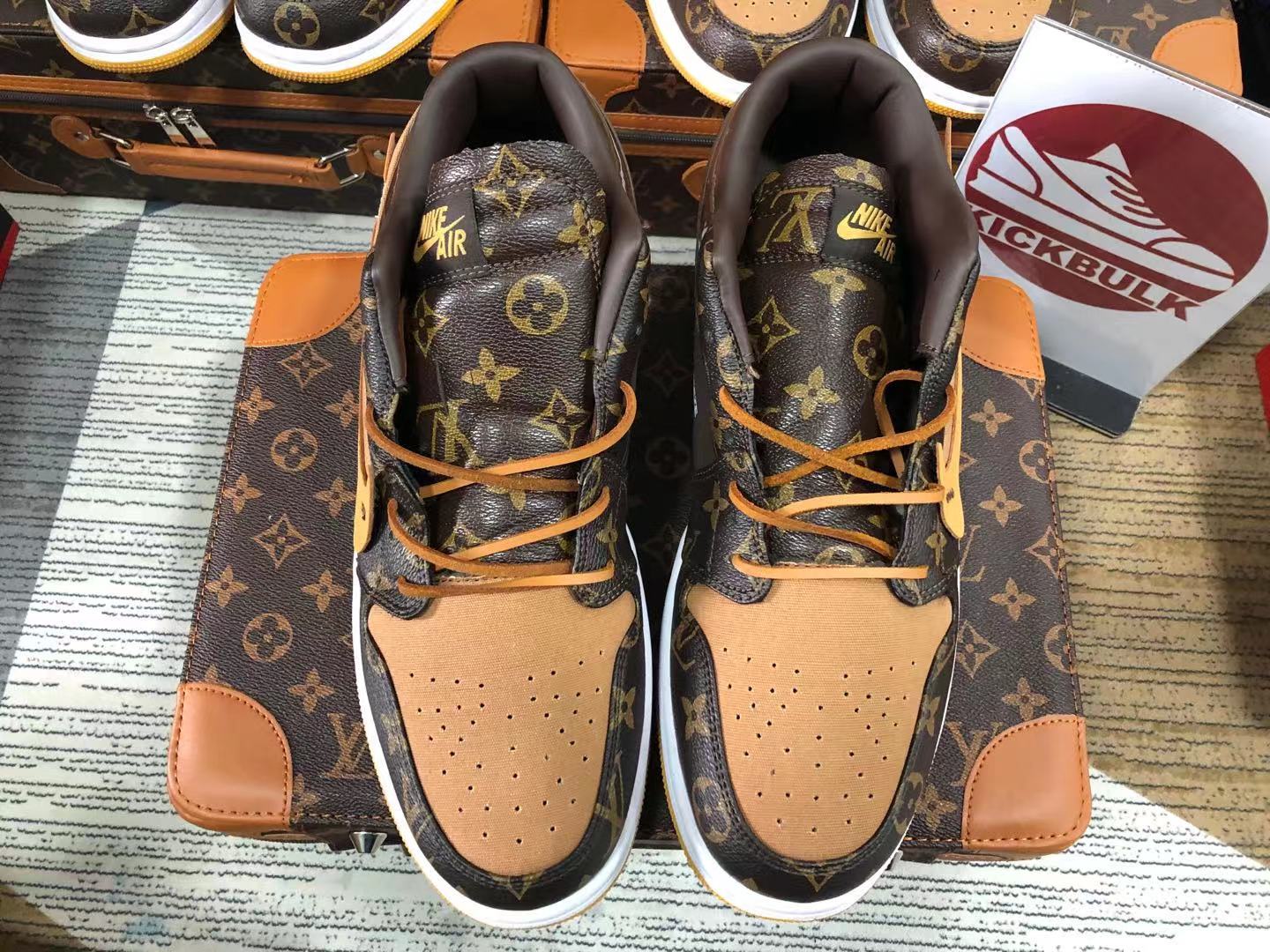 Louis Vuitton x Air Jordan 4 Black LV6927-001kickbulk sneakers